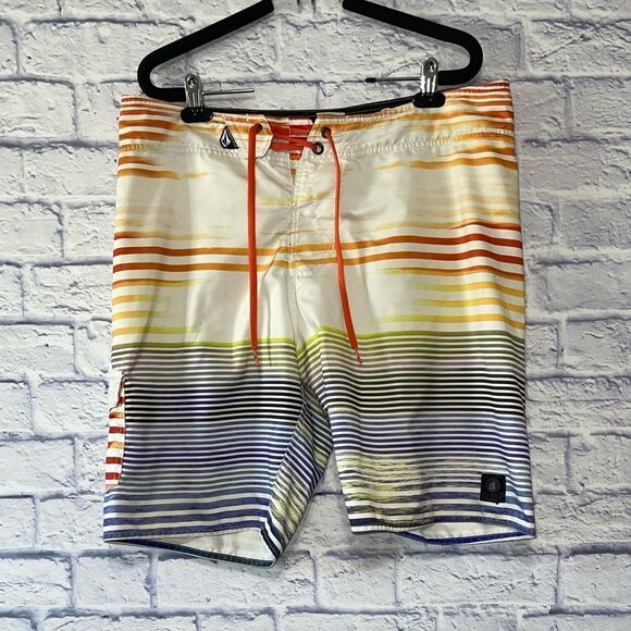 Volcom Men's Colorful Striped Cargo Surf Swim Board Shorts Size 34 - Picture 1 of 10